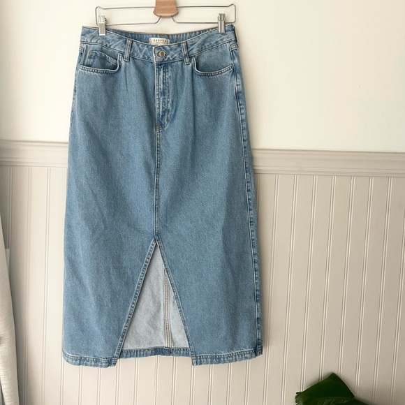 ⭐️ NEW Francesca's Harper Heritage Sylvia Denim Front Slit Midi Skirt - Picture 5 of 11